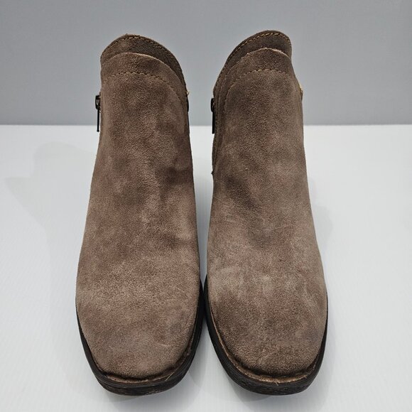 Born Malta II Ankle Bootie Womens 9 Brown Suede Distressed Western Cowboy NEW - Picture 5 of 15